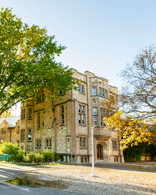 Exterior of Voyageur Place Residence